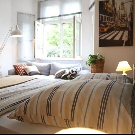 Cozy , Warm And Welcoming Room In The Heart Of Nuernberg Exterior photo
